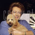 Caroline Kaart (Date Unknown).

[keywords]Headshot, Eyecontact, Smiling, Dog[/keywords]